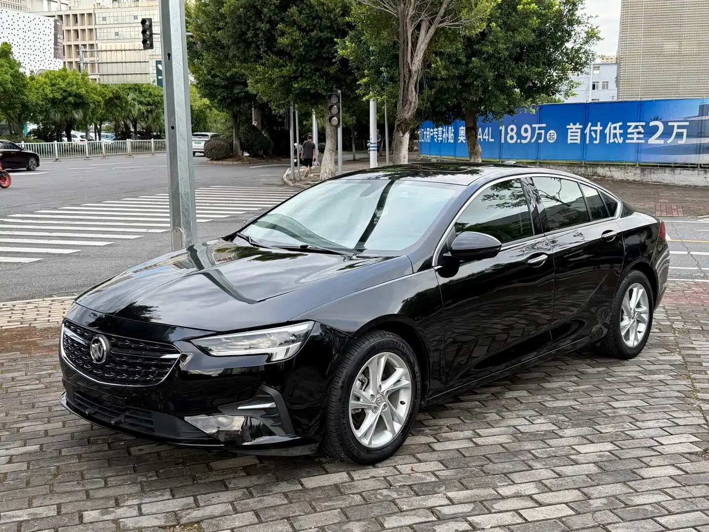 Фото 1 - Buick Regal