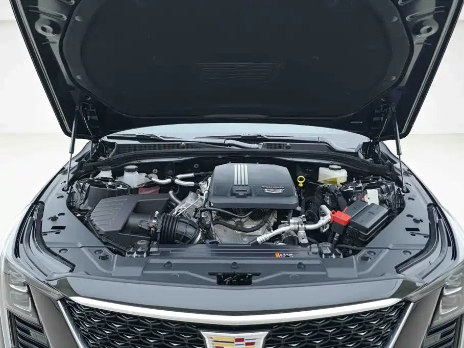 Cadillac CT5 2026 2025 Model 28T Urban Sport Edition
