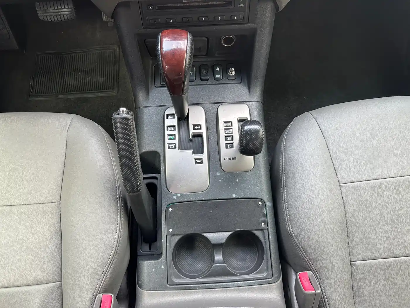 Mitsubishi Pajero 2006 2006 Model 3.8L AT GLS