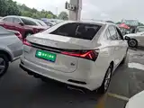 Фото 5 - Roewe i5
