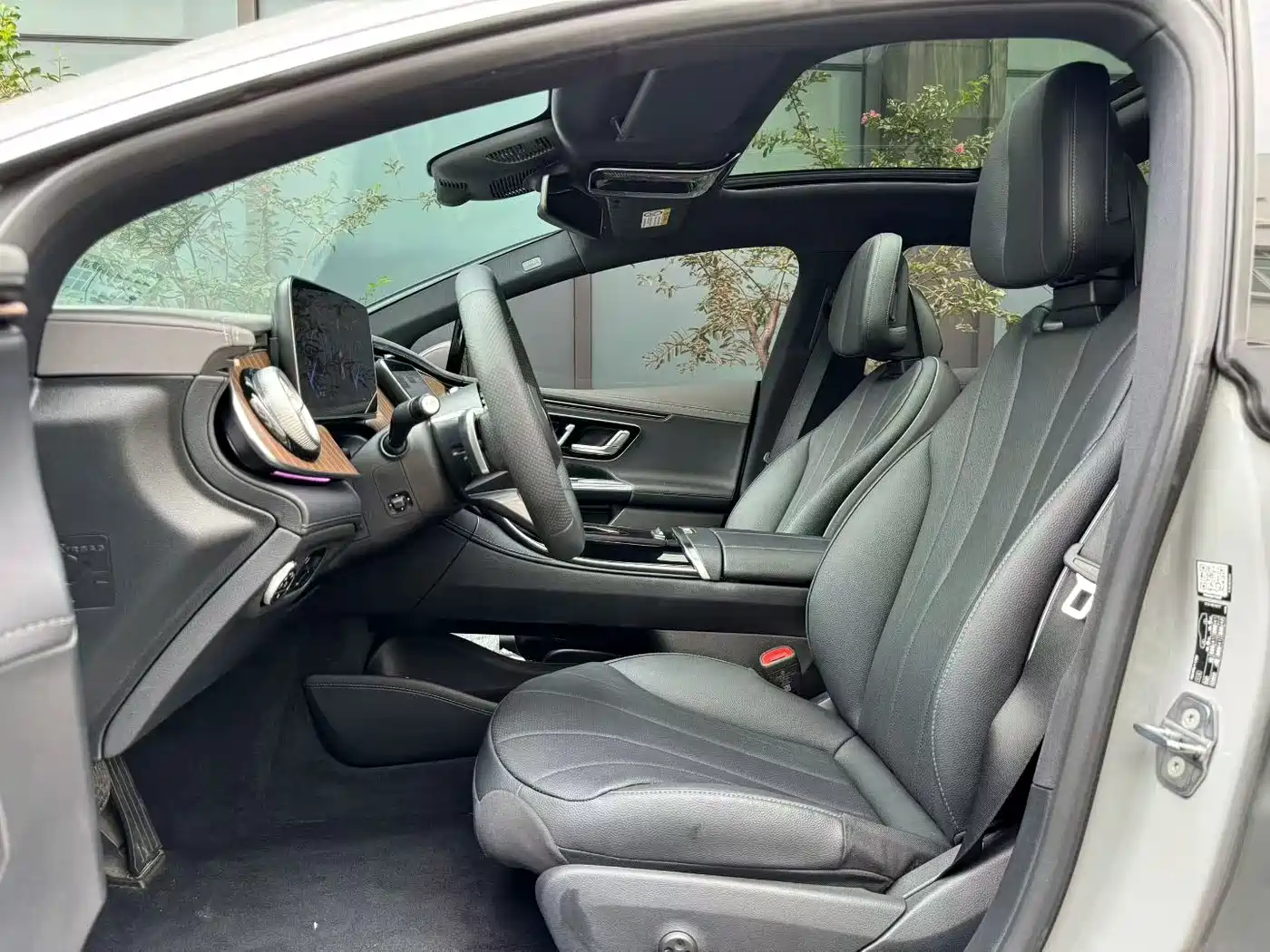 Mercedes-Benz EQE 2023 2022 350 Pioneer Edition