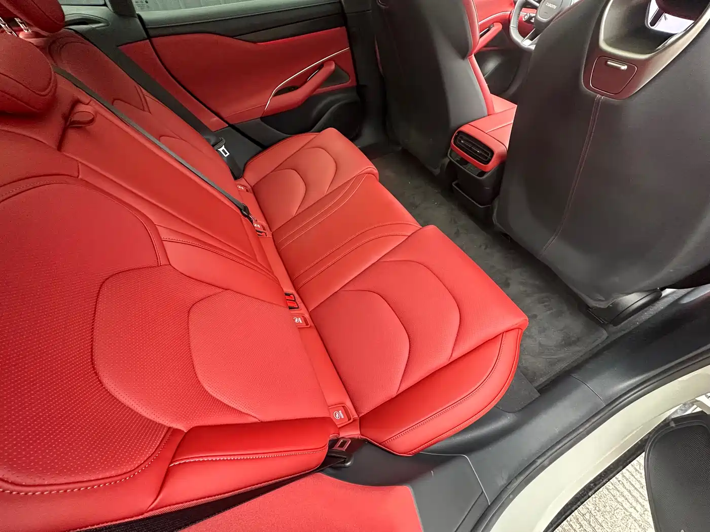 Xiaomi Auto Xiaomi SU7 2024 RWD Long Range Intelligent Driving Edition фото 6