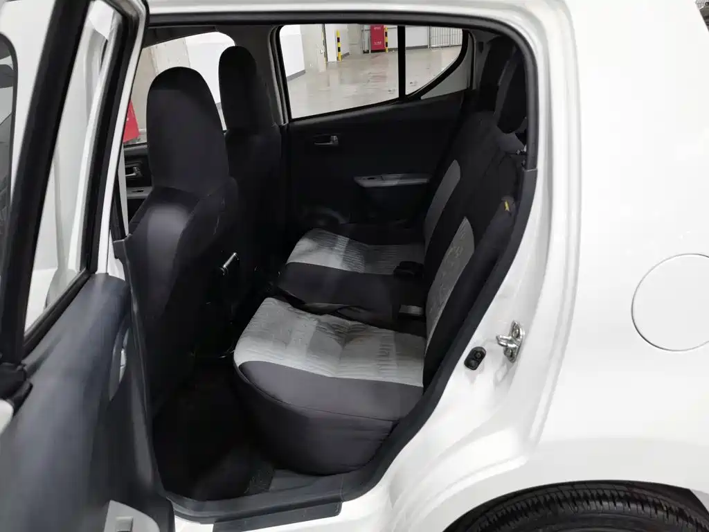 Suzuki Alto 2015 2013 1.0L Manual Comfort Edition