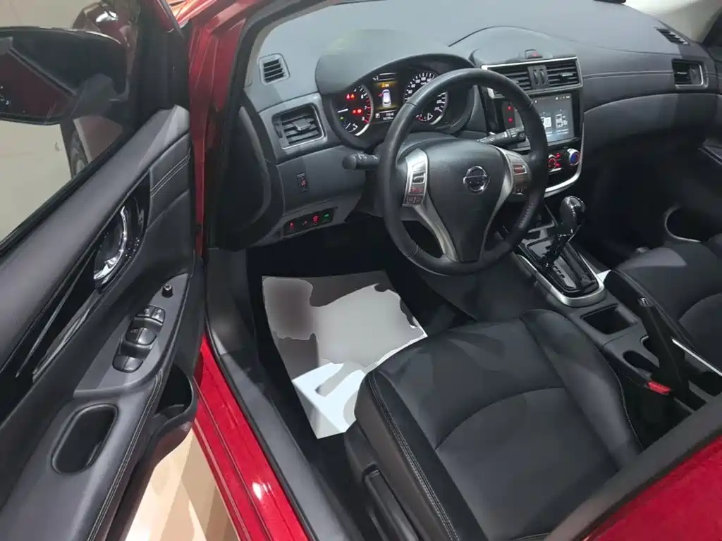 Nissan Tiida 2023 2024 1.6L CVT Smart Drive Edition