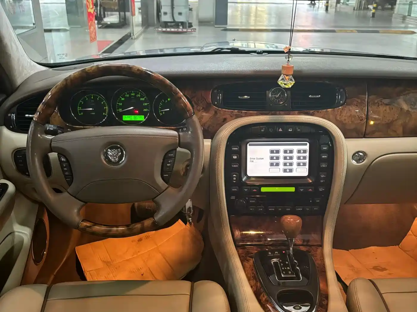 Jaguar XJ 2007 2007 Model XJ6L 3.0 Royal Long Wheelbase