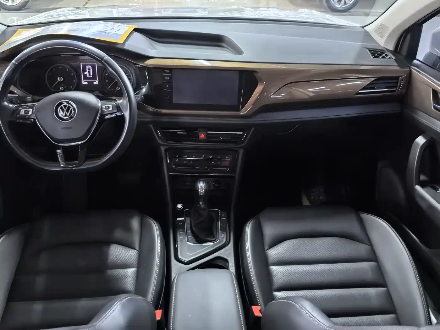 Volkswagen Tharu 2021 280TSI 2WD Luxury Plus фото 8