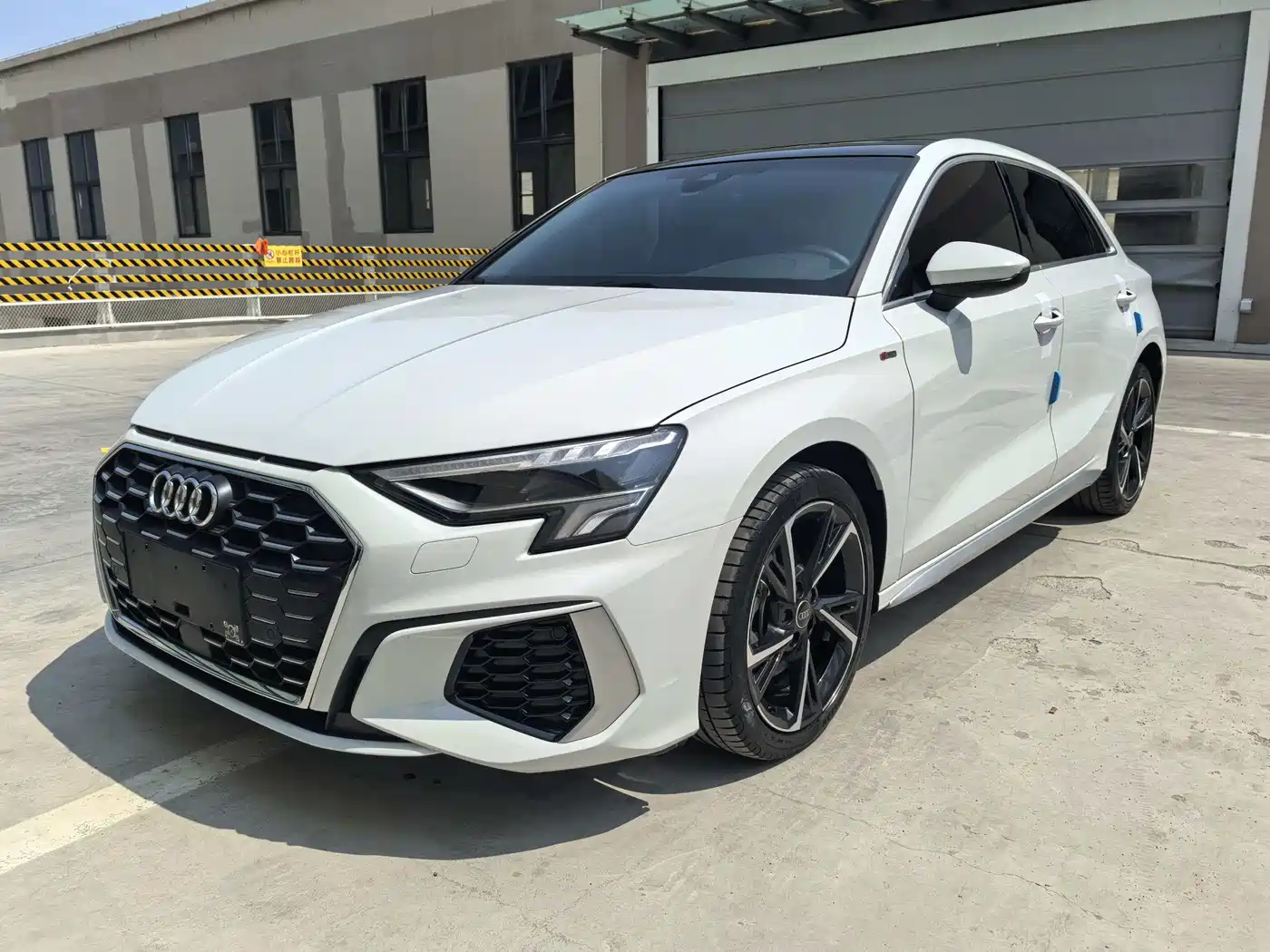 Audi A3 2023 Facelift Sportback 35 TFSI Fashion Sport