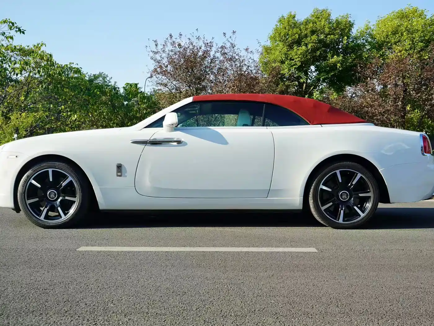 Rolls-Royce Dawn 2017 2015 6.6T Standard