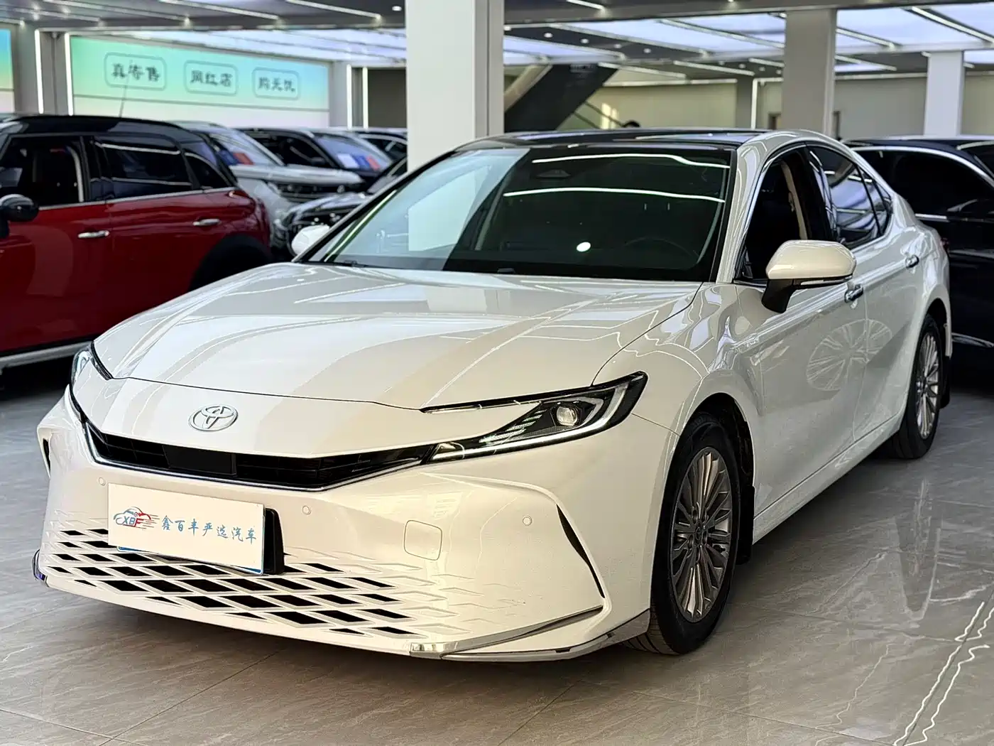 Toyota Camry 2024 Hybrid 2.0HG Premium Edition