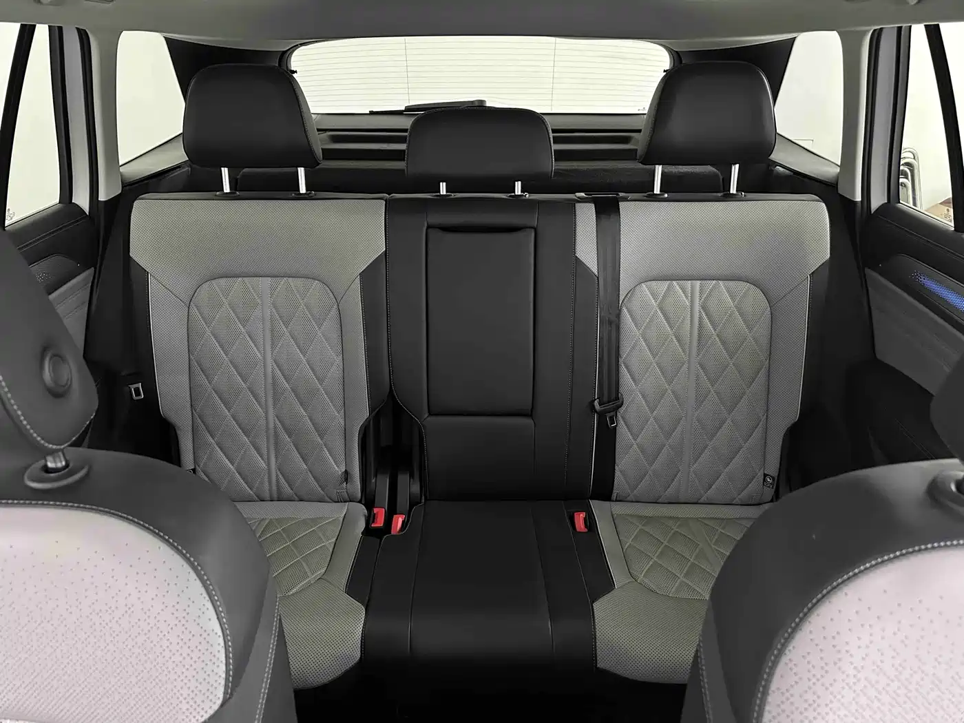 Volkswagen Talagon 2023 380TSI 4WD R-Line Touring Edition фото 9