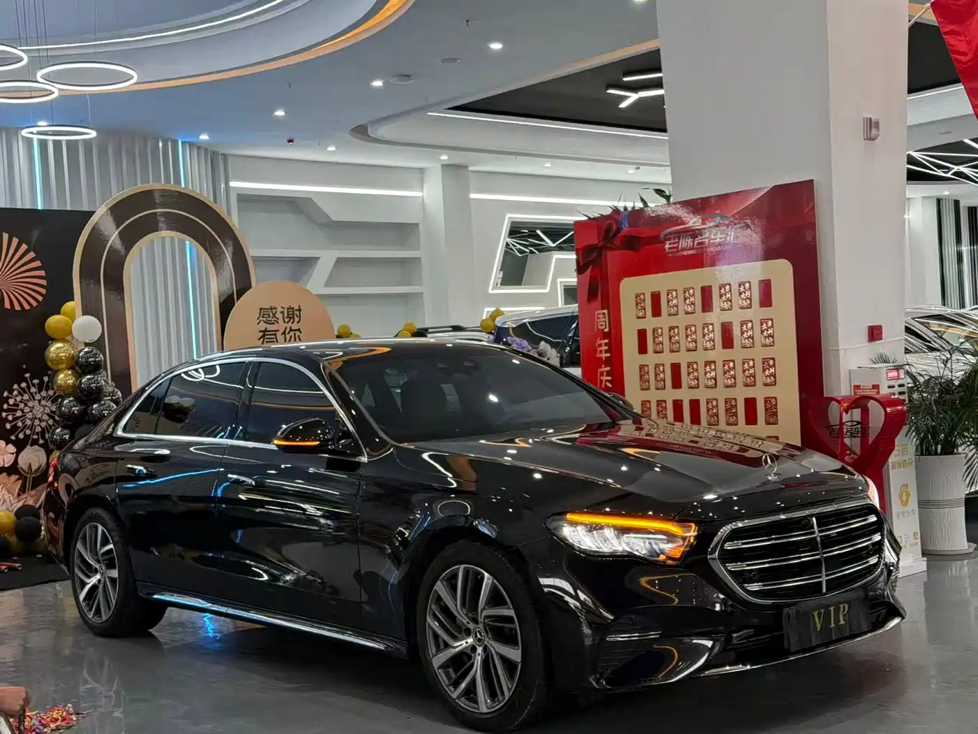 Mercedes-Benz E-Class 2024 E 300 L Fashion фото 3