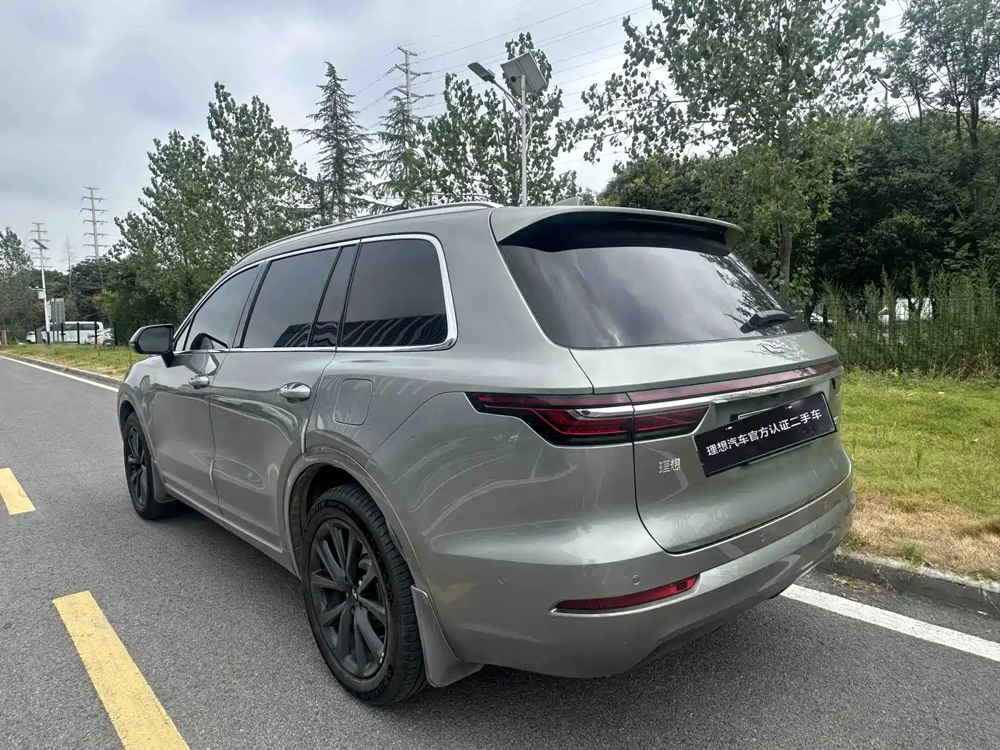Фото 4 - Li Auto Li ONE