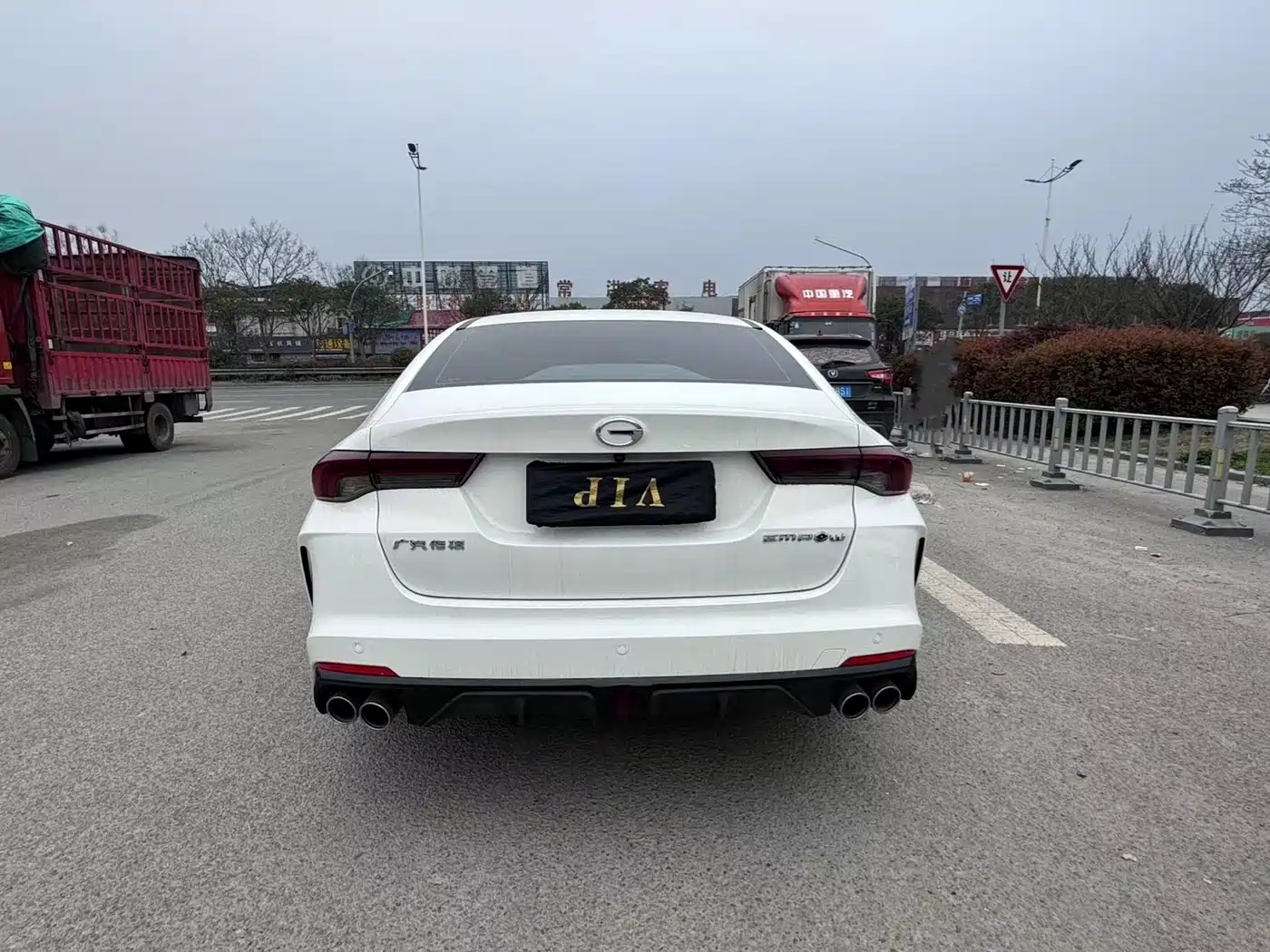 GAC Trumpchi Trumpchi Emkoo 2023 270T DCT J16 Edition фото 14