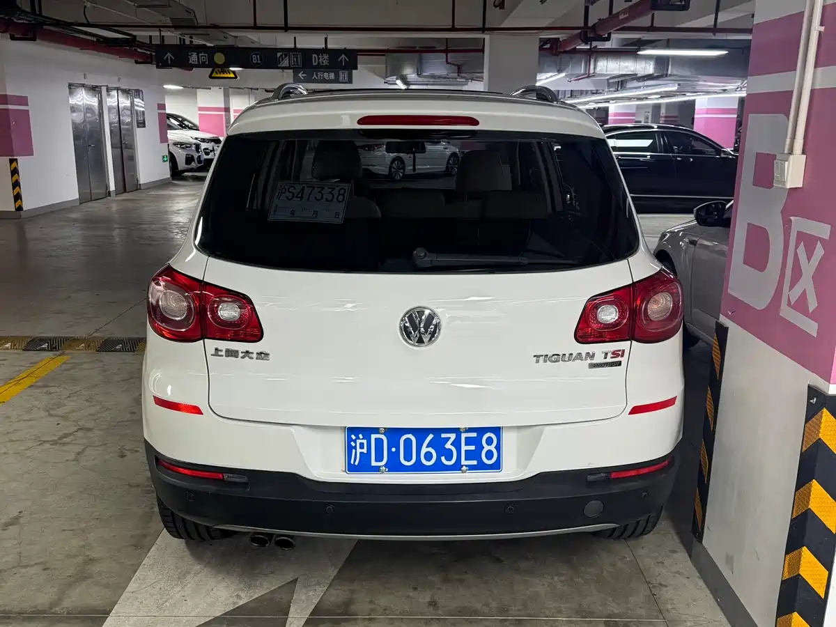 Volkswagen Tiguan 2012 1.8TSI Automatic 4WD Trend Edition фото 16