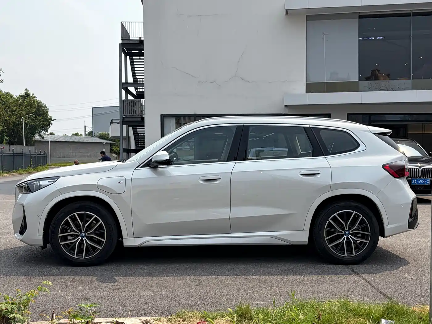 BMW iX1 2025 2025 eDrive25L M Sport Package