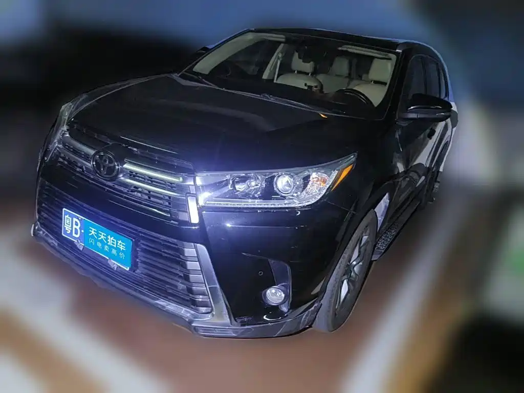 Toyota Highlander 2018 — пригон из Китая