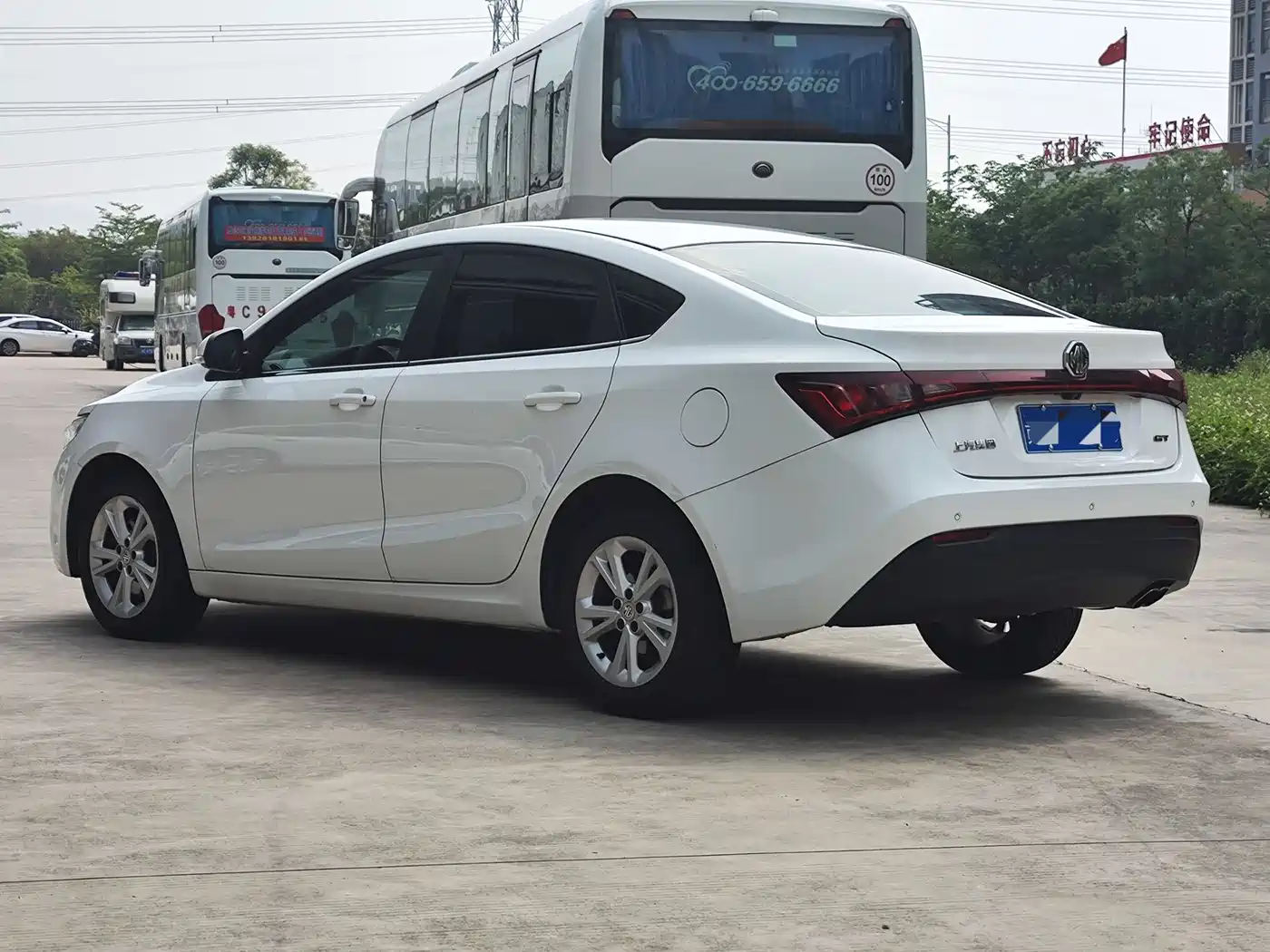 MG SHARP LINE