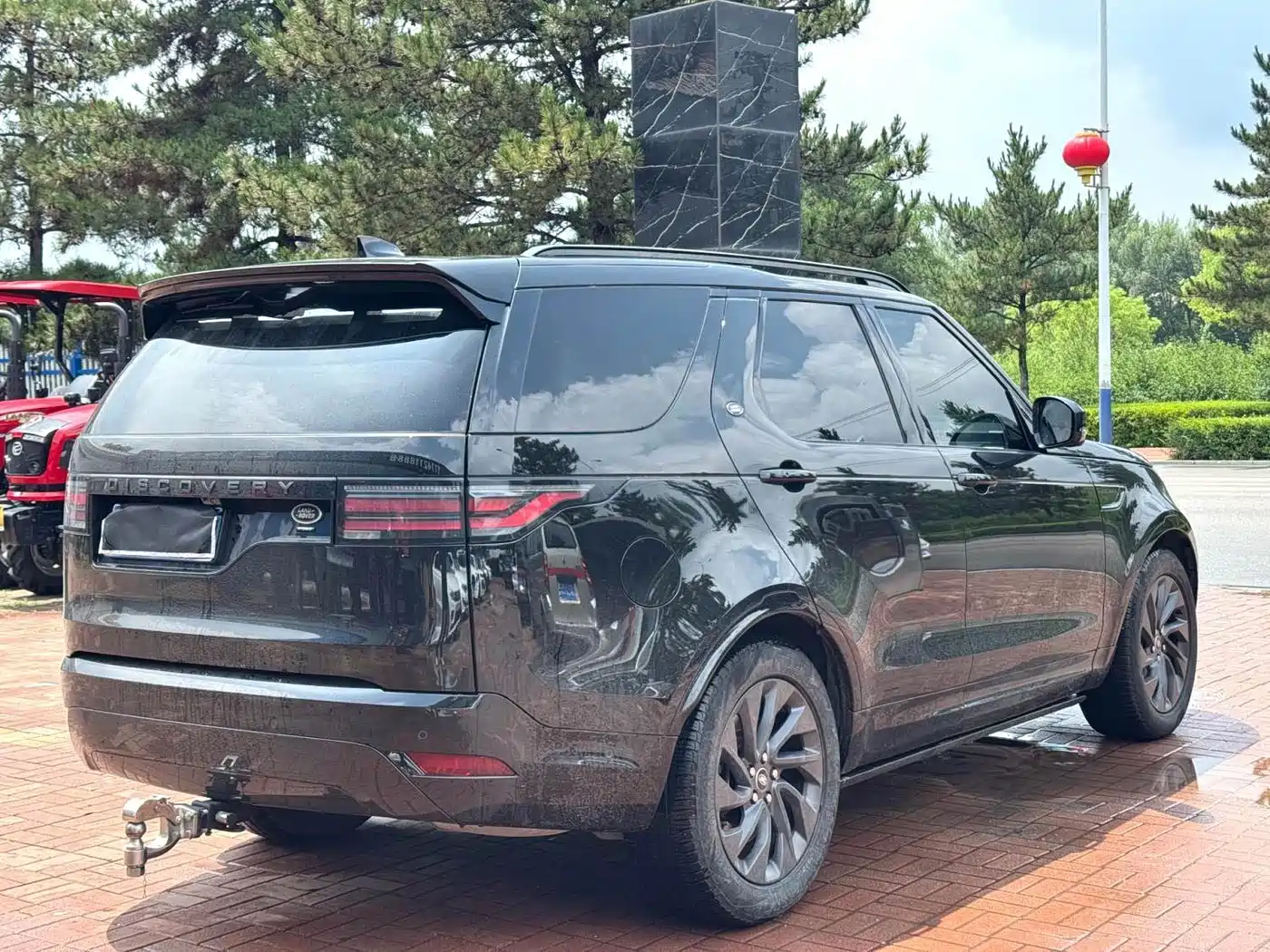 Land Rover Discovery 2023 2023 360PS R-Dynamic S