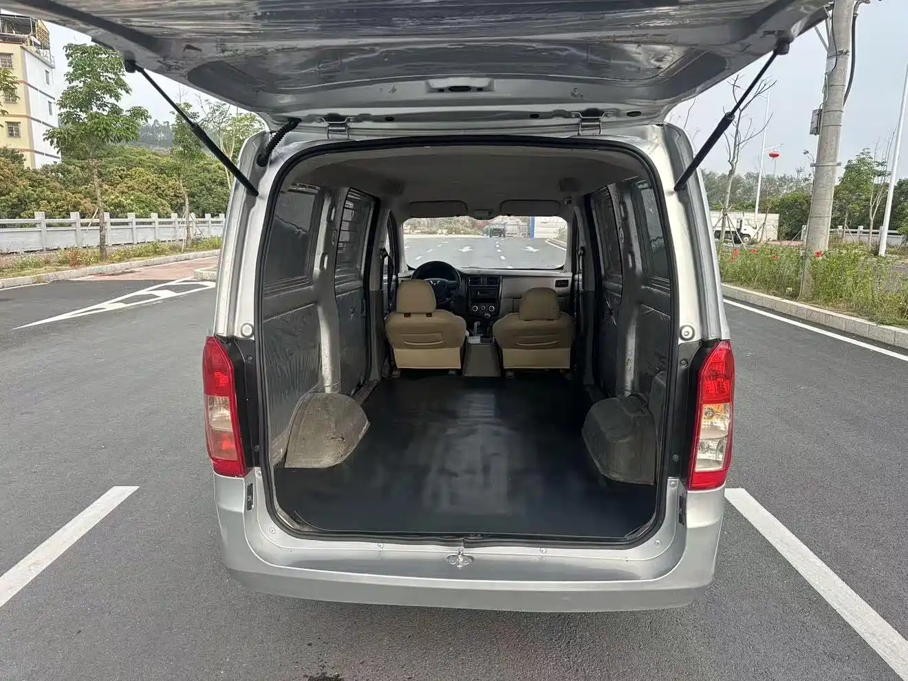 Photo 18 - Wuling Motors Wuling Rongguang V