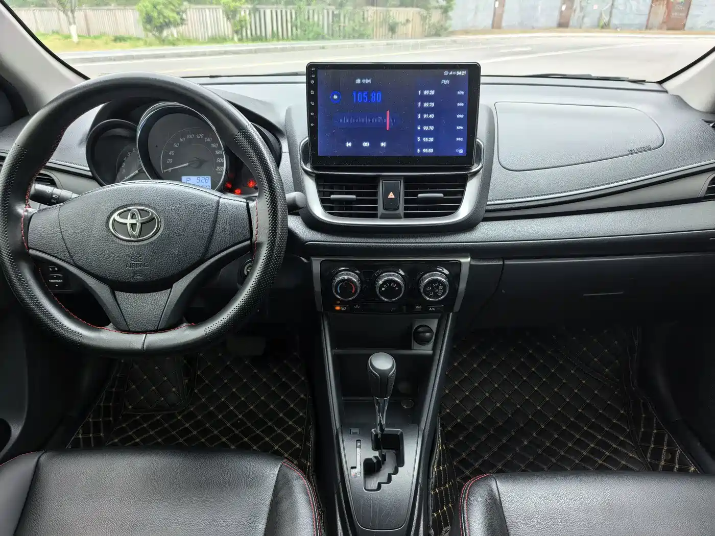 Toyota Yaris, миниатюра 9