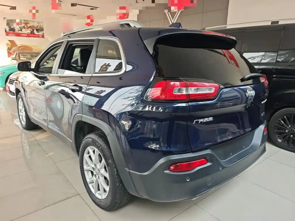 Jeep Cherokee 2016 2016 2.0L Superior Edition