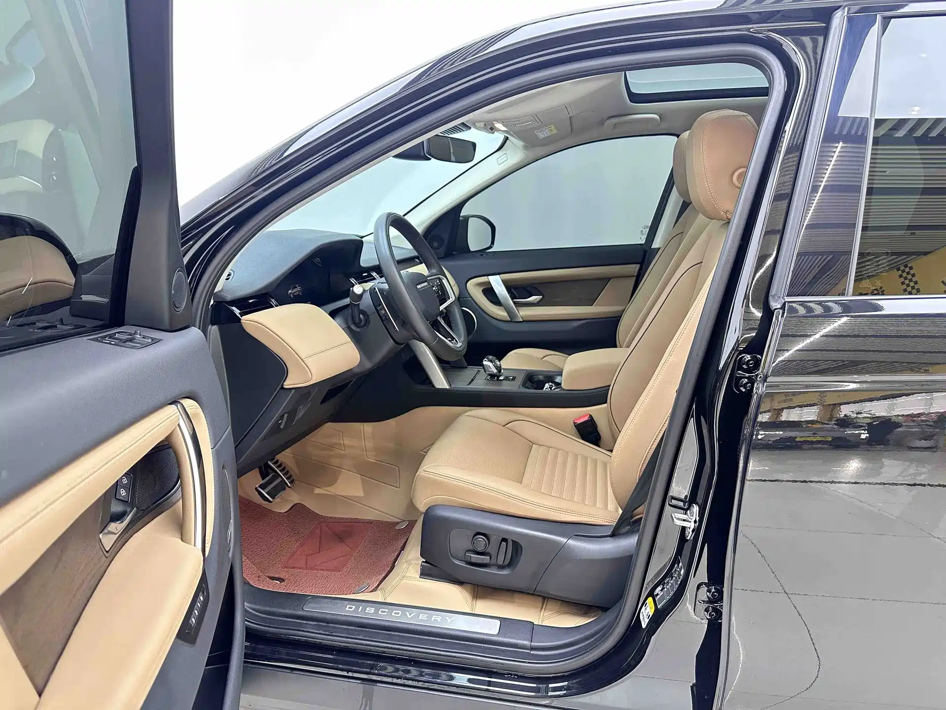 Photo 9 - Land Rover Discovery Sport