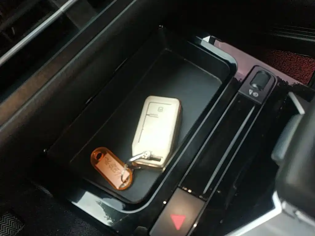 BYD Yuan New Energy 2020 2019 EV360 Smart Connect Edition