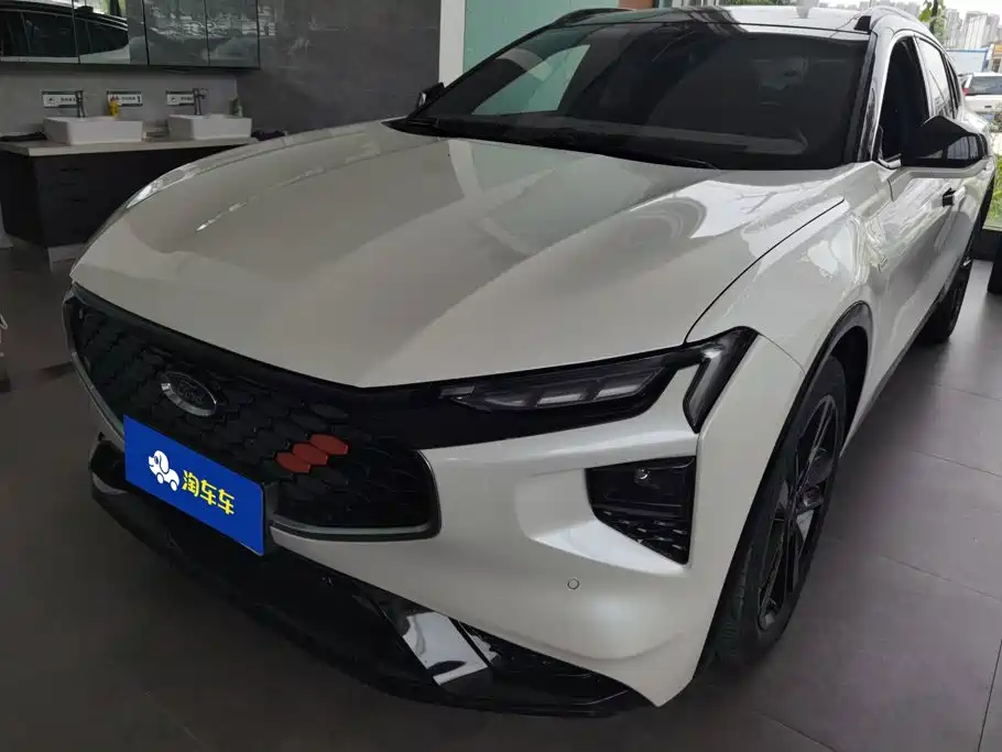 2023 Ford EVOS