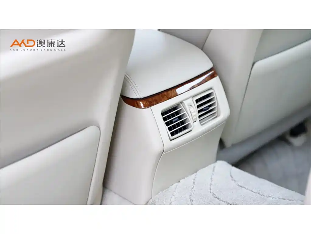 Toyota Crown 2007 2.5L Royal Special Edition фото 9