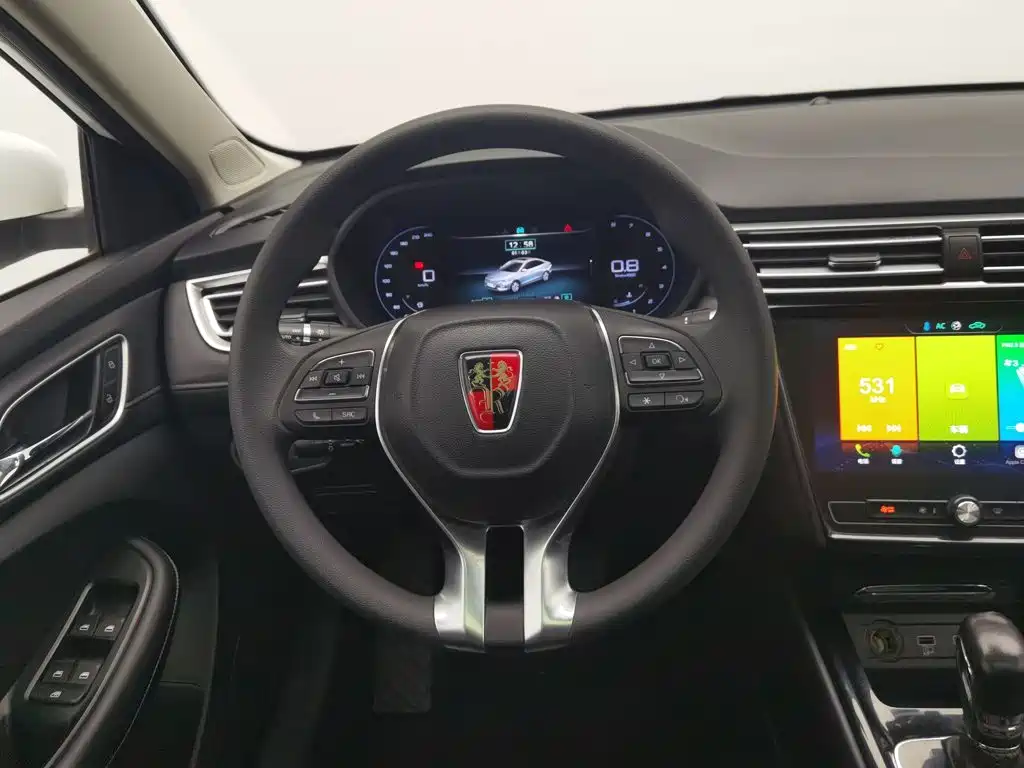 Roewe i5 2019 2019 20T Automatic 4G Connected Luxury Flagship Edition
