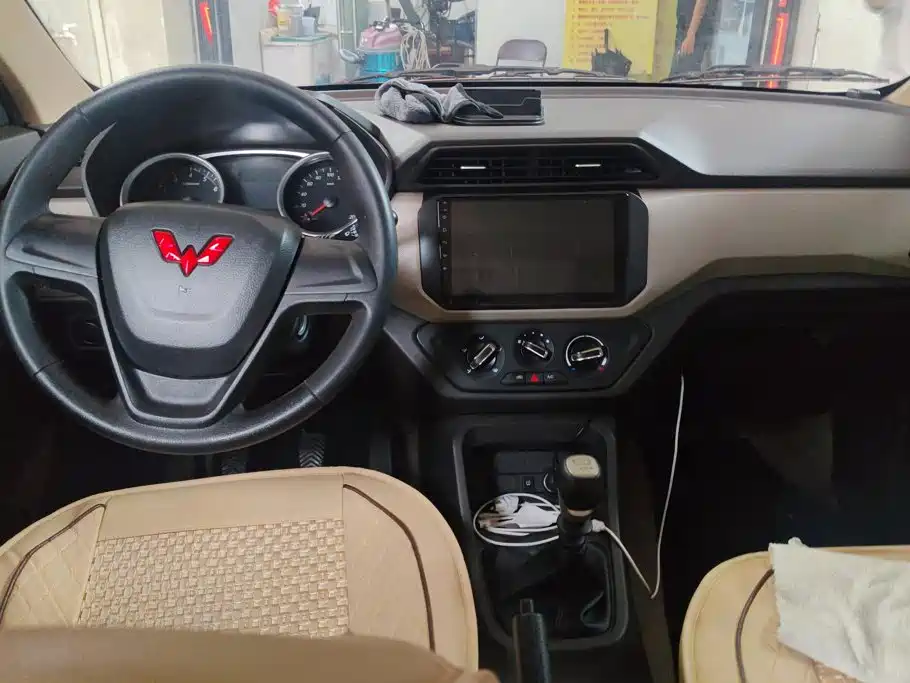 Wuling Motors Wuling Hongguang 2023 2021 1.5L S Basic LAR