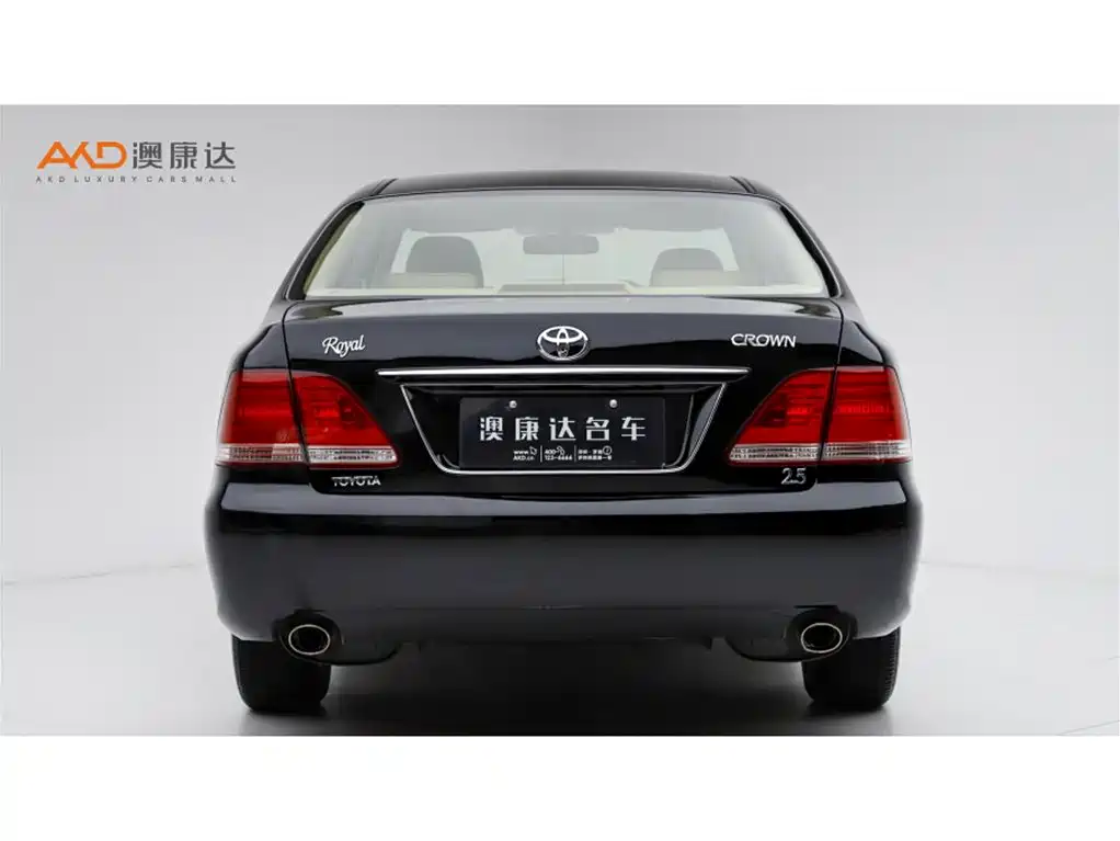 Toyota Crown 2007 2.5L Royal Special Edition фото 4
