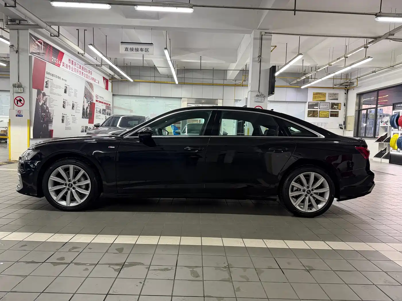 Audi A6L 2024 45 TFSI Premium Dynamic фото 4