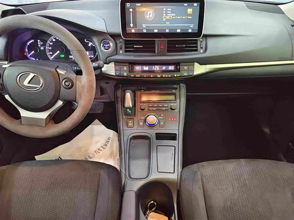 Lexus CT 2019 2017 CT200h Elite Edition Monochrome China V