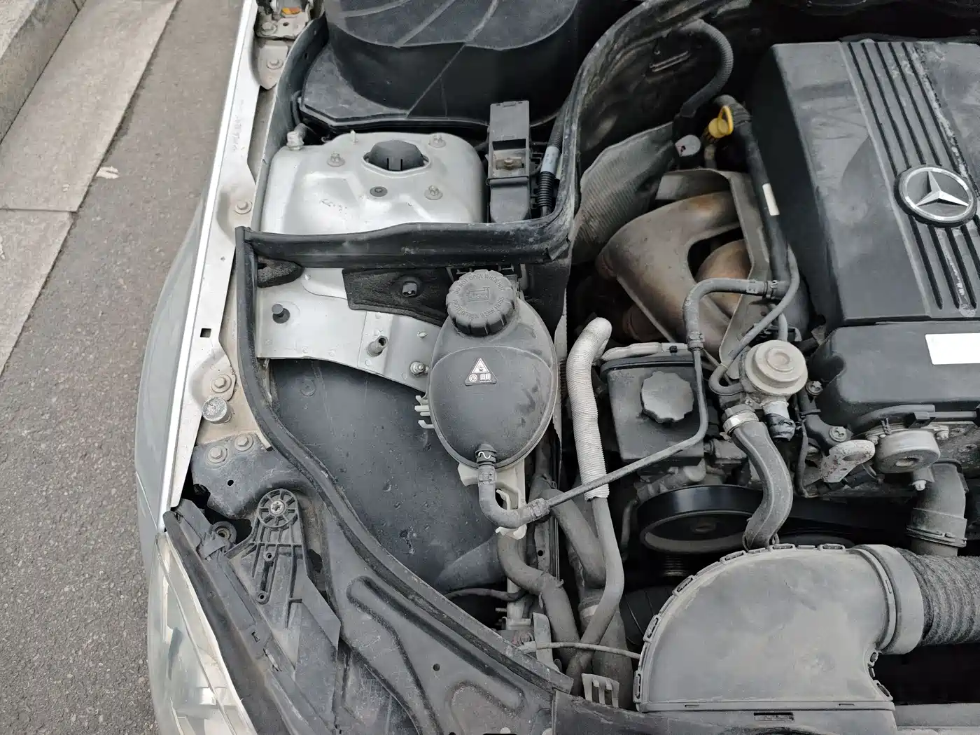Mercedes-Benz C-Class 2011 C 180K Classic фото 18