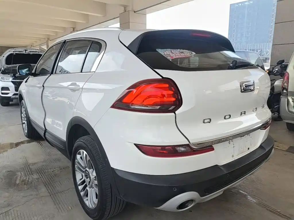 Qoros 5 2019 2019 1.6T Automatic Zhiyun Internet (AliOS) Premium Edition