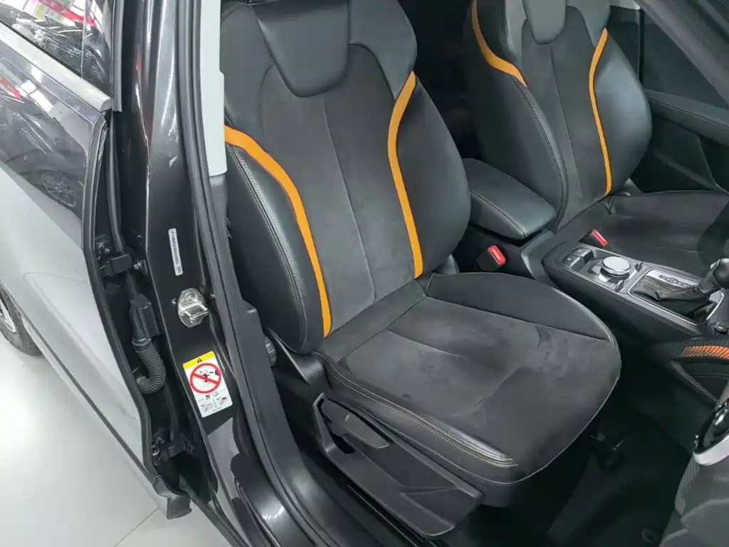 Audi Q2L e-tron 2022 2022 Q2L e-tron Pure Electric Intelligent