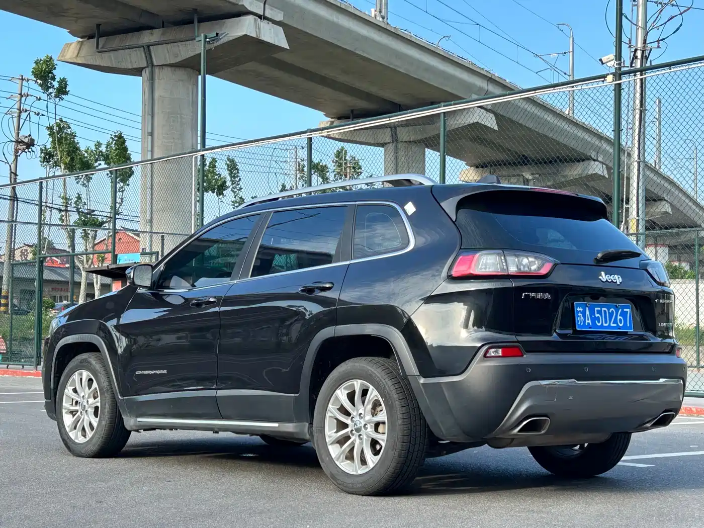 Jeep Cherokee 2019 2019 2.0T 2WD Smart Edition China V