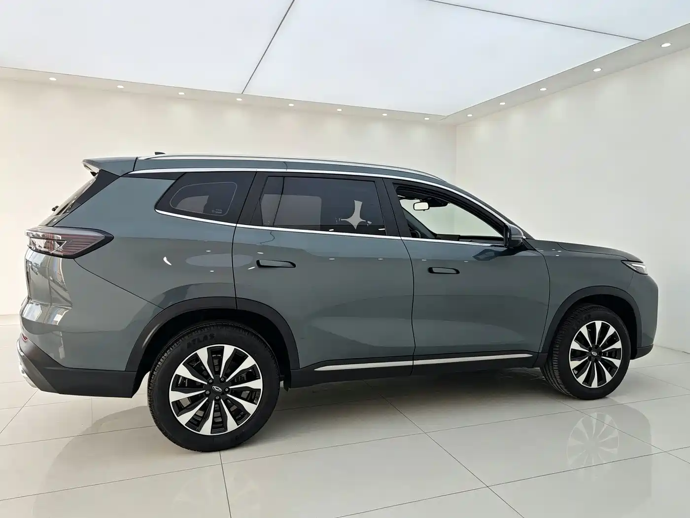 Chery Tiggo 8 PLUS 2025 2025 290TGDI DCT Luxury 5-seater