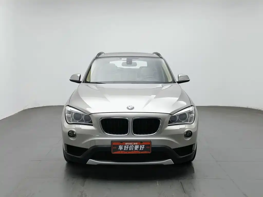 صورة 3 - BMW X1