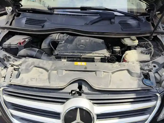 Mercedes-Benz V-Class 2017 Model V 260 Pilot Edition — фото 3