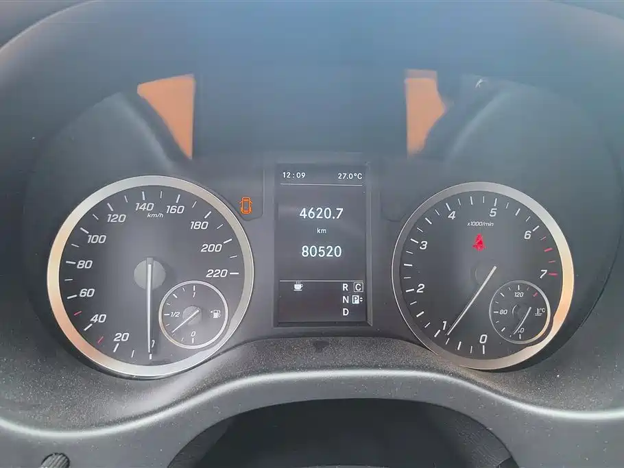 Mercedes-Benz Vito 2021 2.0T Elite 7-Seater фото 14