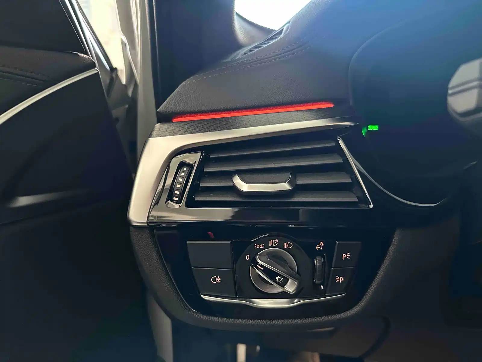 Фото 10 - BMW 5 Series (Import)