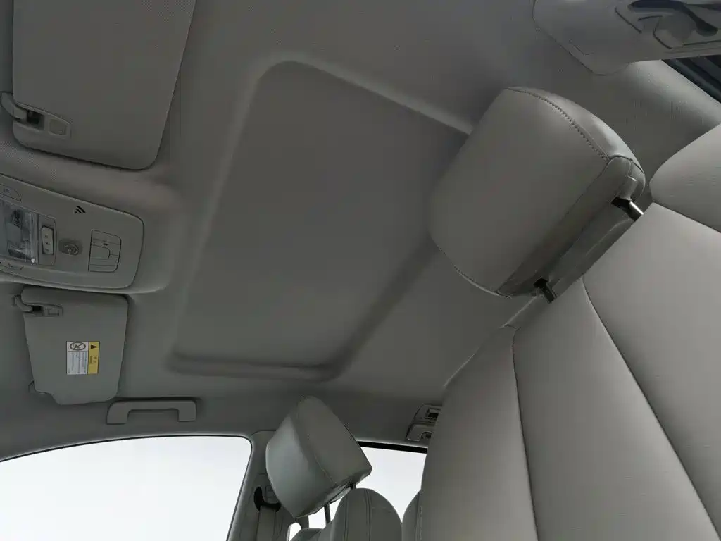 Фото 14 - Buick GL8