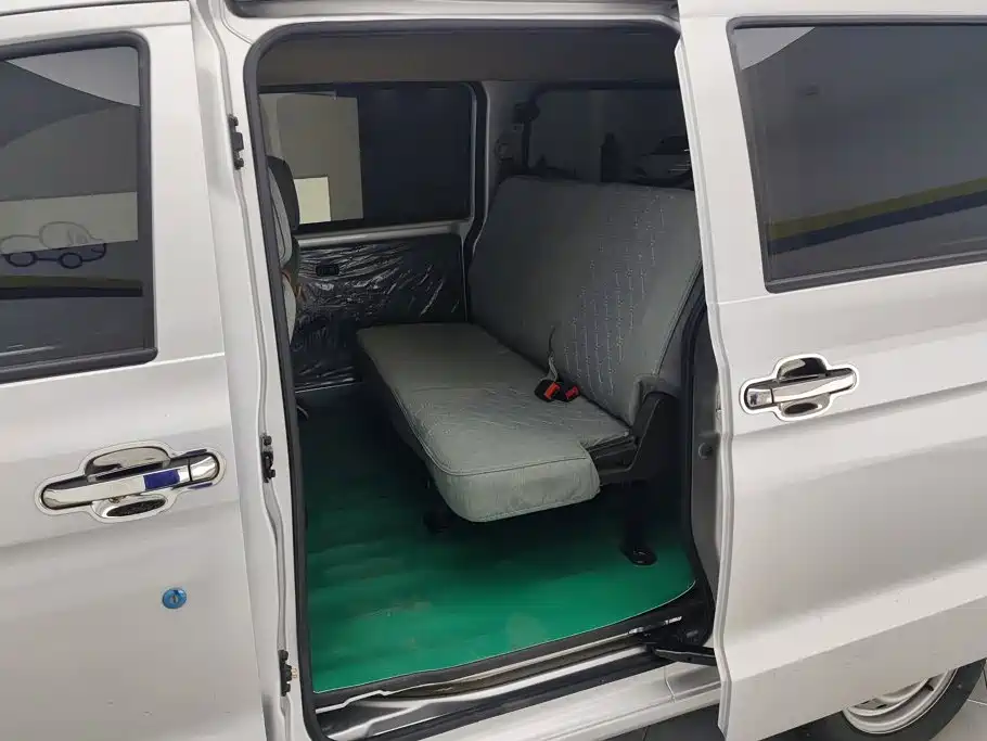 Wuling Motors Wuling Hongguang V 2025 2022 1.5L Power Take Edition Electric Power Steering LAR