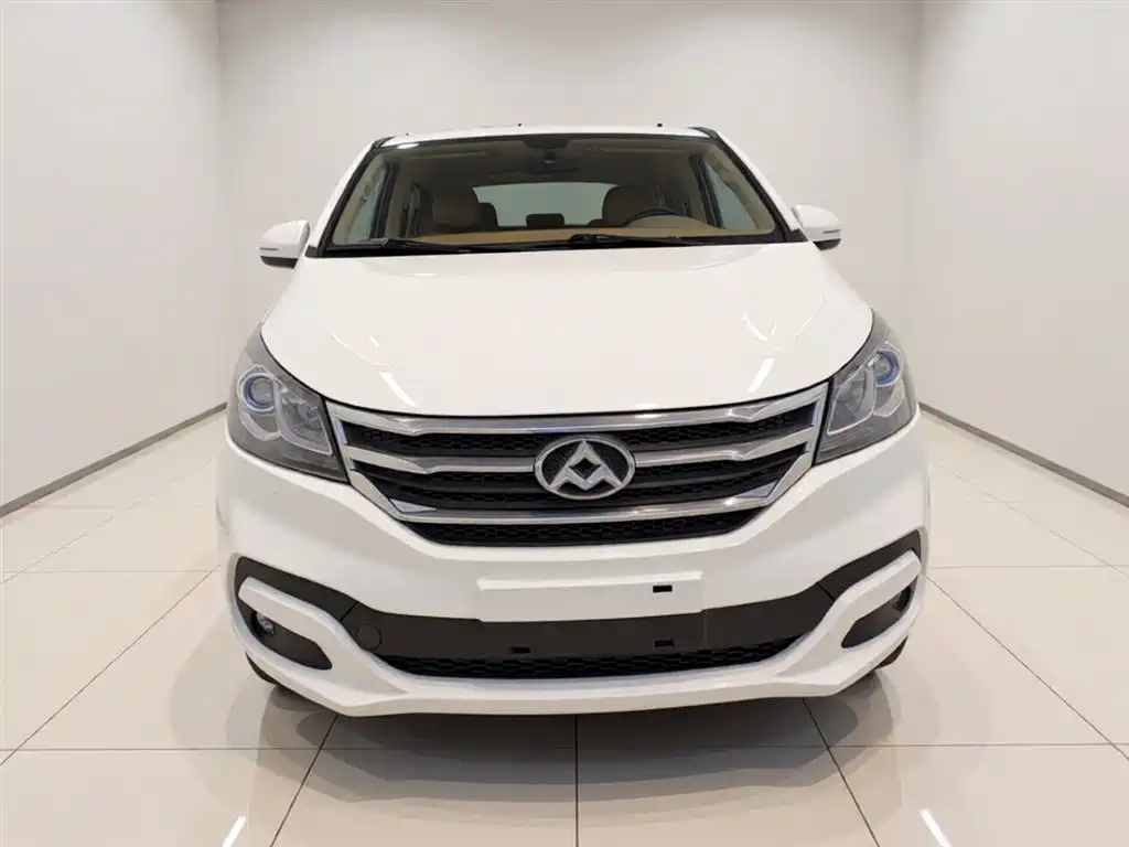 SAIC Maxus Maxus G10 2016 2.0T Automatic Elite фото 24