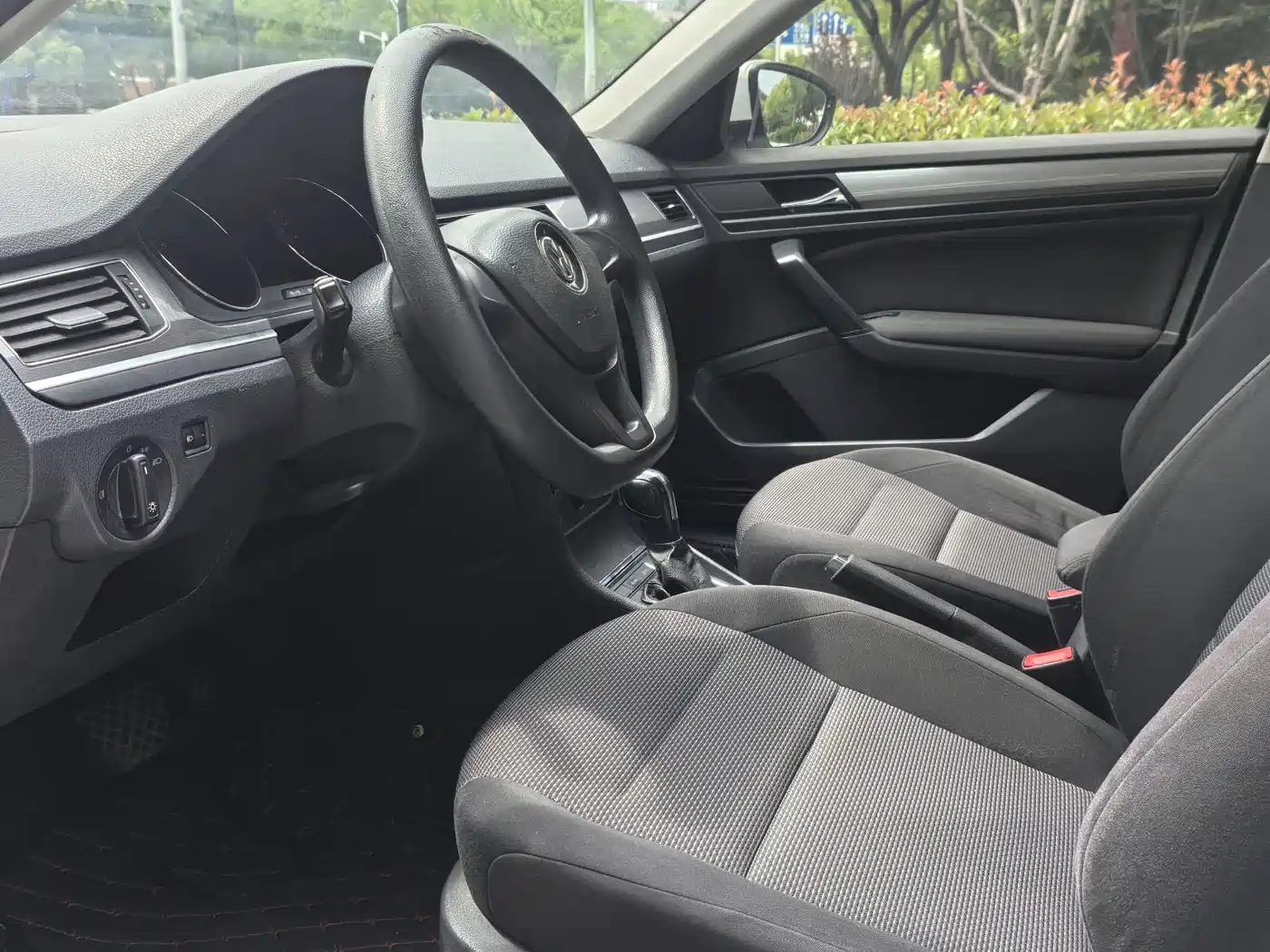 Volkswagen Bora 2019 Bora Legend 1.5L Automatic Fashion China VI фото 7