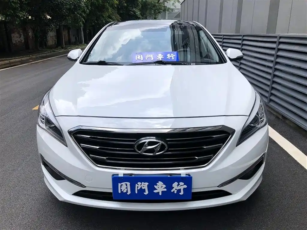 Hyundai Sonata 2015 1.6T GLX Leading фото 2