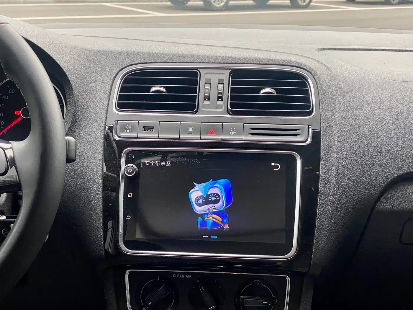 Volkswagen Polo 2018 1.5L Auto Comfort фото 13