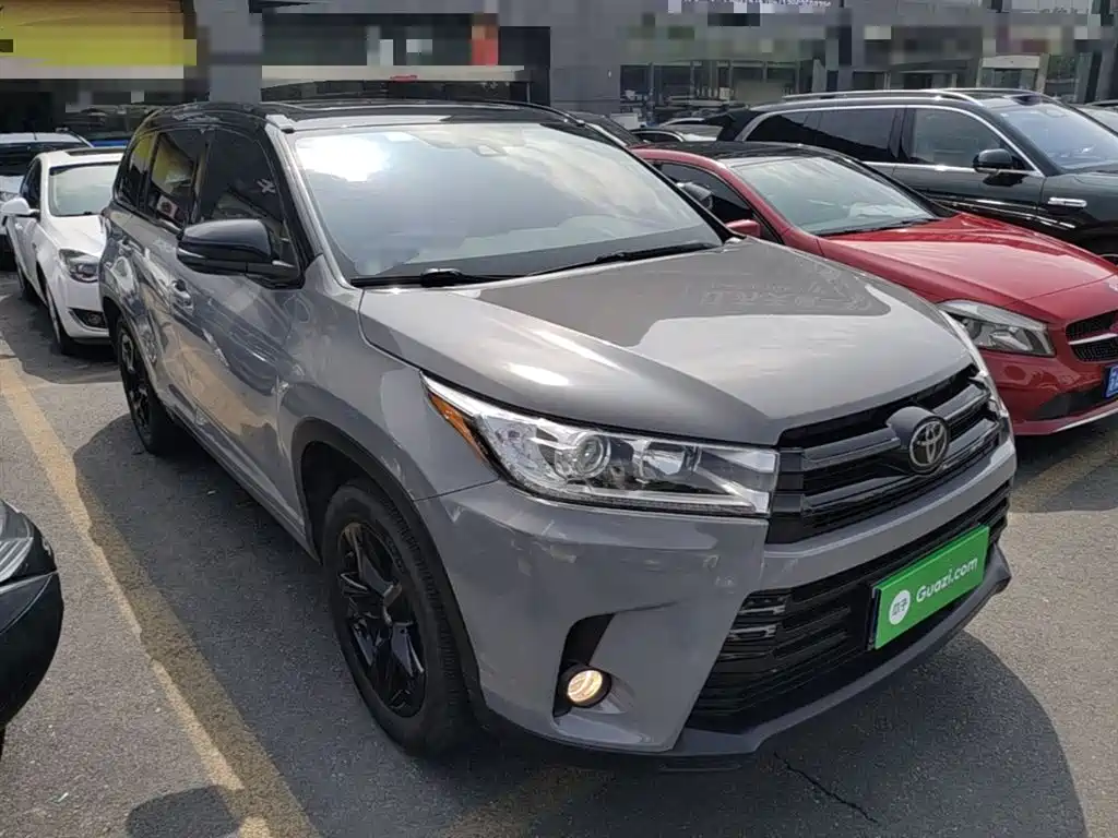 Toyota Highlander 2021 2.0T FWD Luxury 7-Seater фото 4